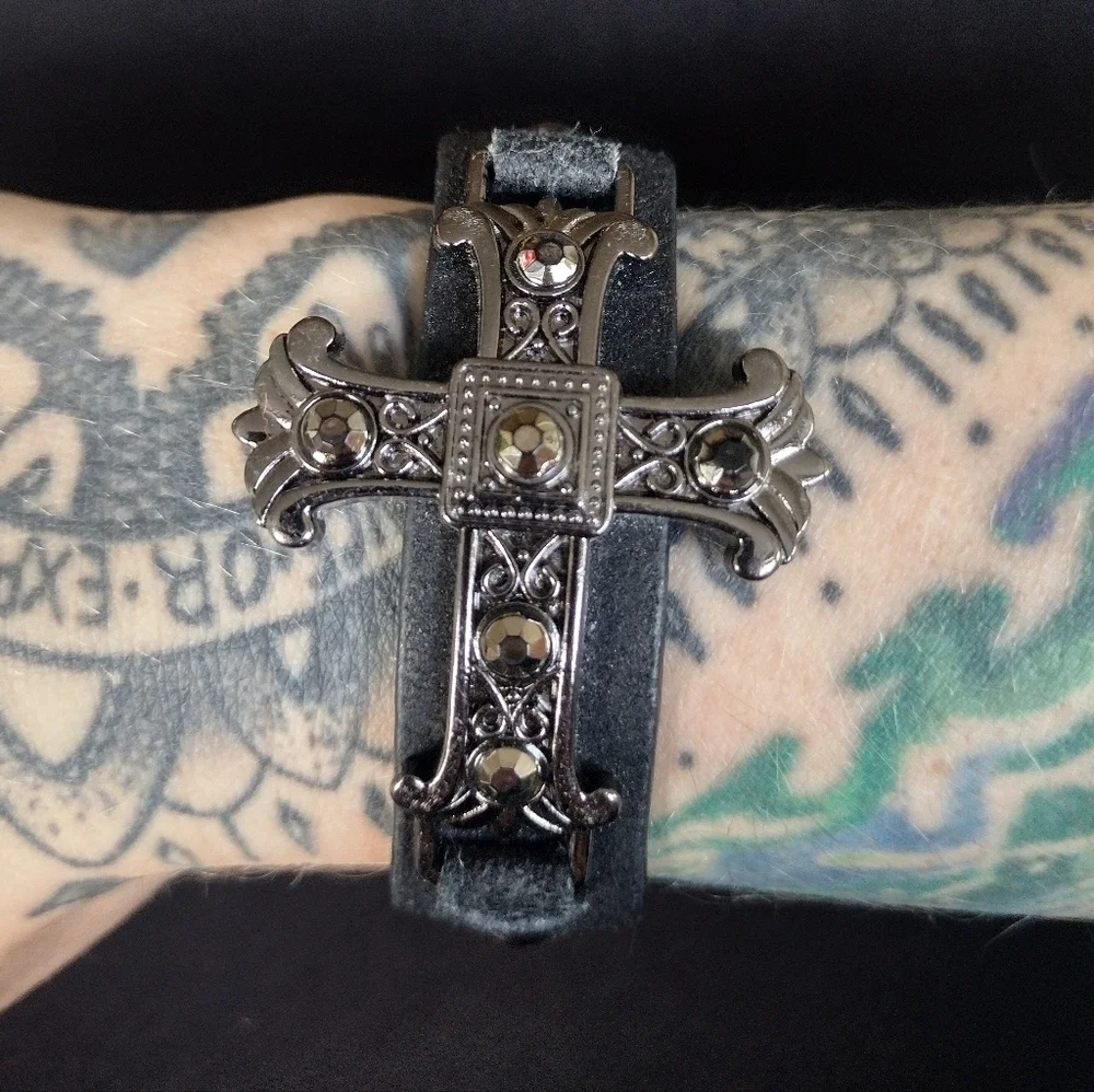 Genuine Leather Cross Cruficix Religious Bracelet